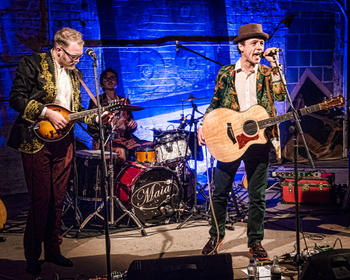 Maia - live at Trouble At Mill 2016
